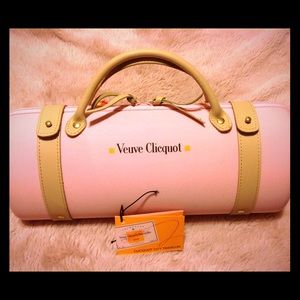 Veuve Clicquot City Traveler